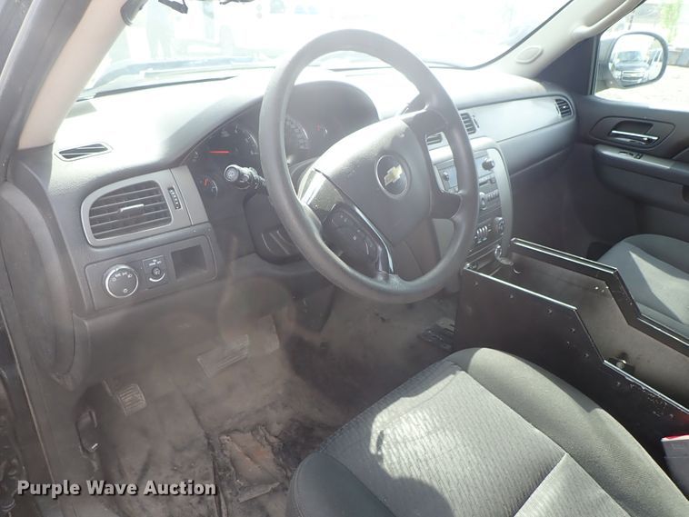 image for item DE0864 2013 Chevrolet Tahoe Police SUV