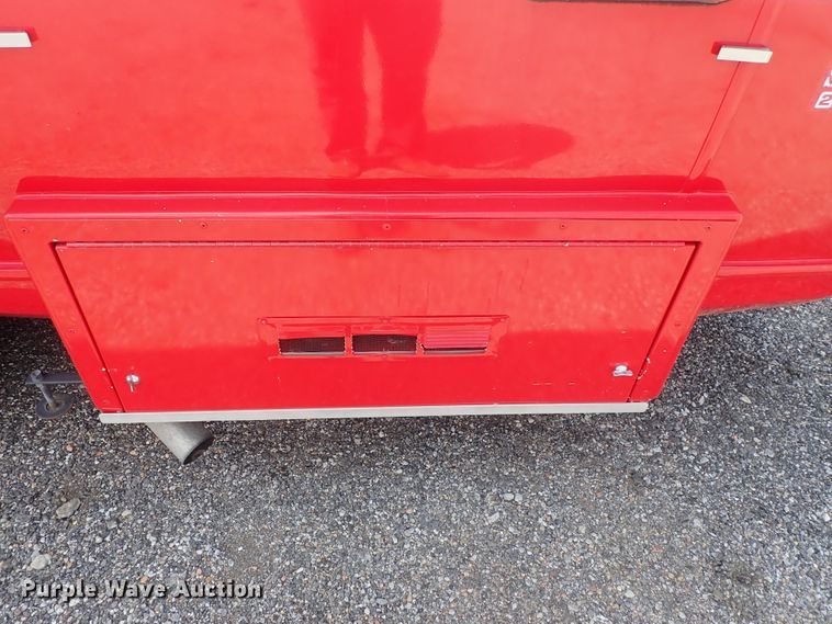 image for item DE0867 1993 Ford Econoline E350 command center bus