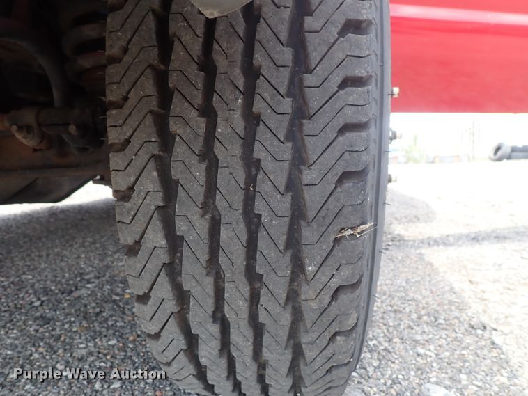 image for item DE0867 1993 Ford Econoline E350 command center bus