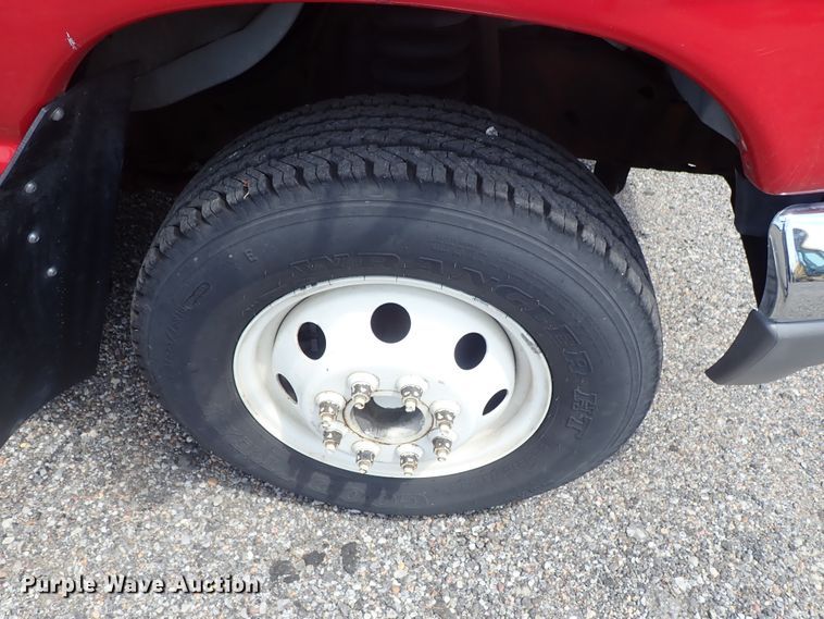 image for item DE0867 1993 Ford Econoline E350 command center bus