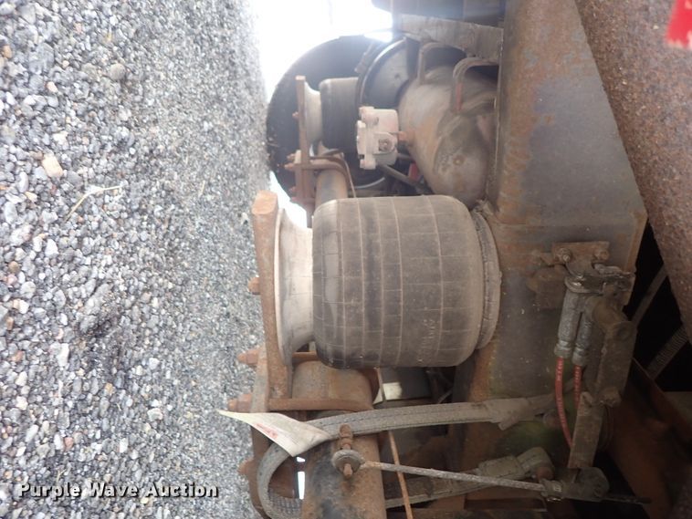 image for item DE0867 1993 Ford Econoline E350 command center bus