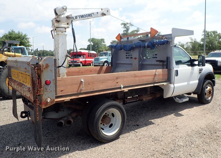 image for item DE0870 2008 Ford F450 Super Duty XL flat dump bed truck with crane