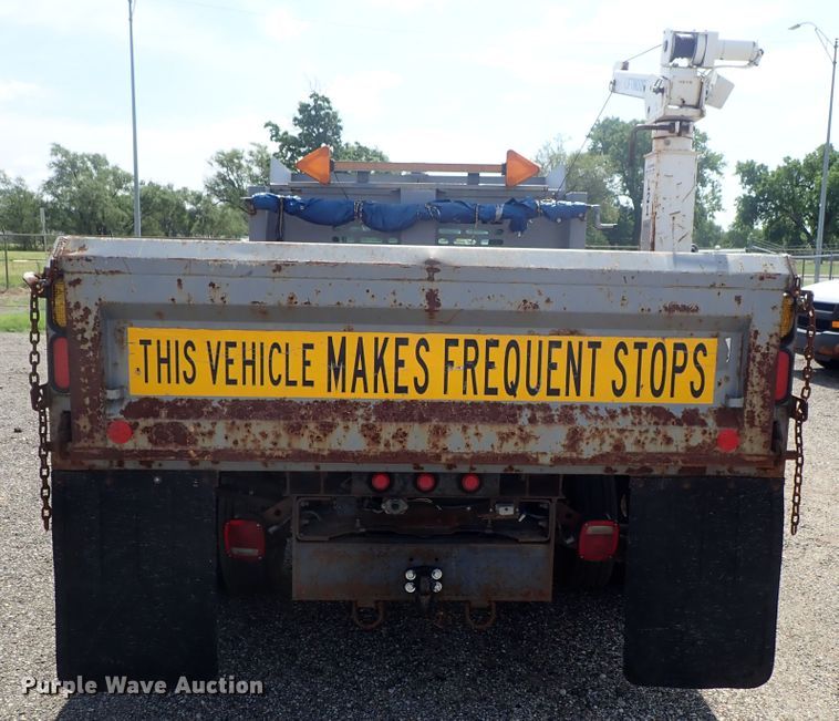 image for item DE0870 2008 Ford F450 Super Duty XL flat dump bed truck with crane