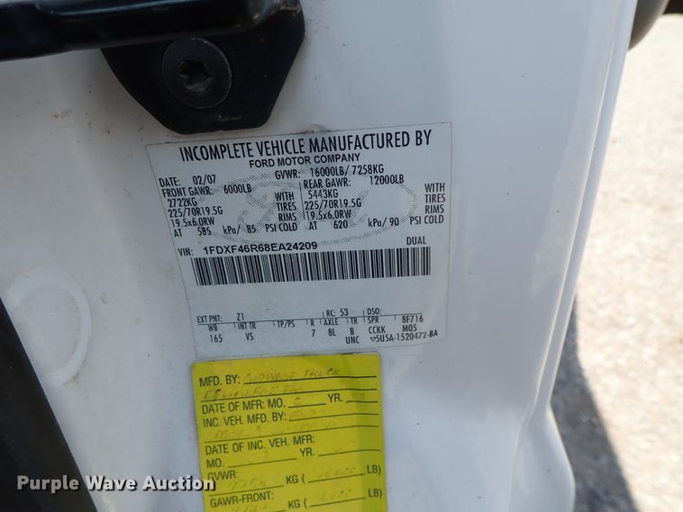 image for item DE0870 2008 Ford F450 Super Duty XL flat dump bed truck with crane