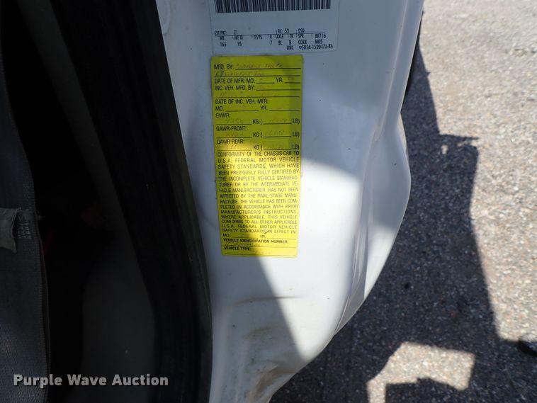 image for item DE0870 2008 Ford F450 Super Duty XL flat dump bed truck with crane