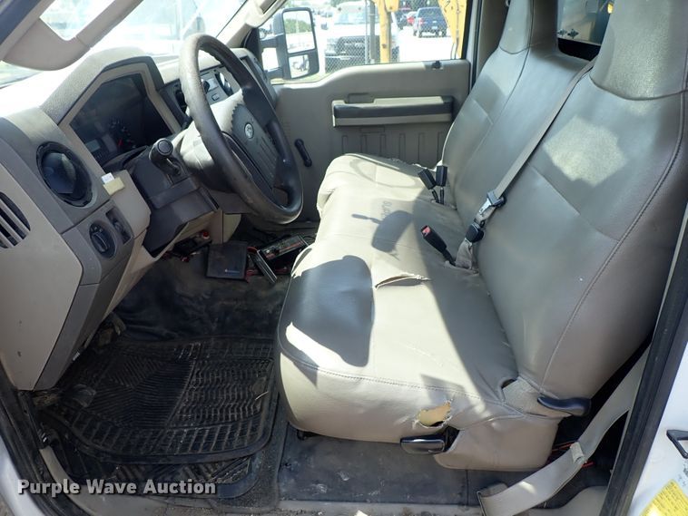 image for item DE0870 2008 Ford F450 Super Duty XL flat dump bed truck with crane