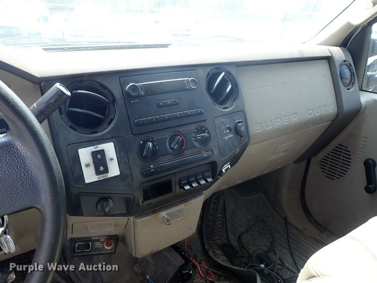 image for item DE0870 2008 Ford F450 Super Duty XL flat dump bed truck with crane