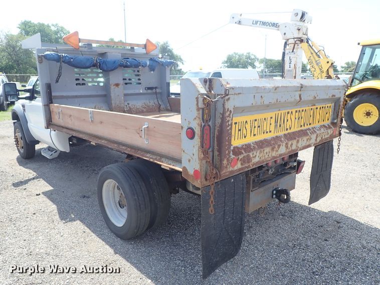 image for item DE0870 2008 Ford F450 Super Duty XL flat dump bed truck with crane