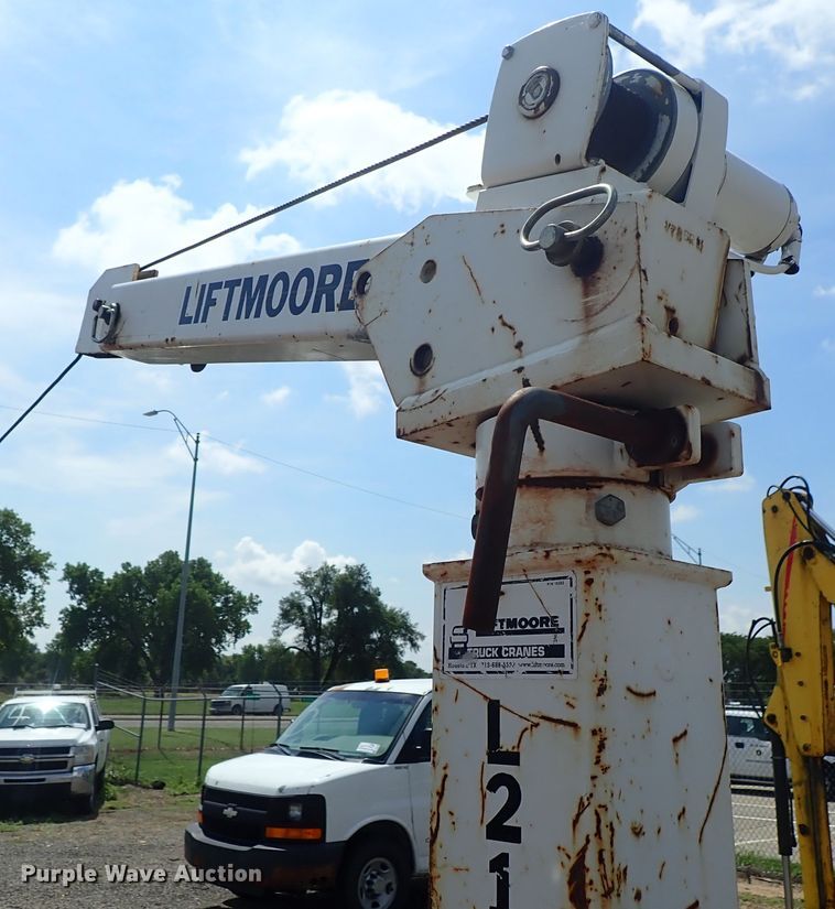 image for item DE0870 2008 Ford F450 Super Duty XL flat dump bed truck with crane