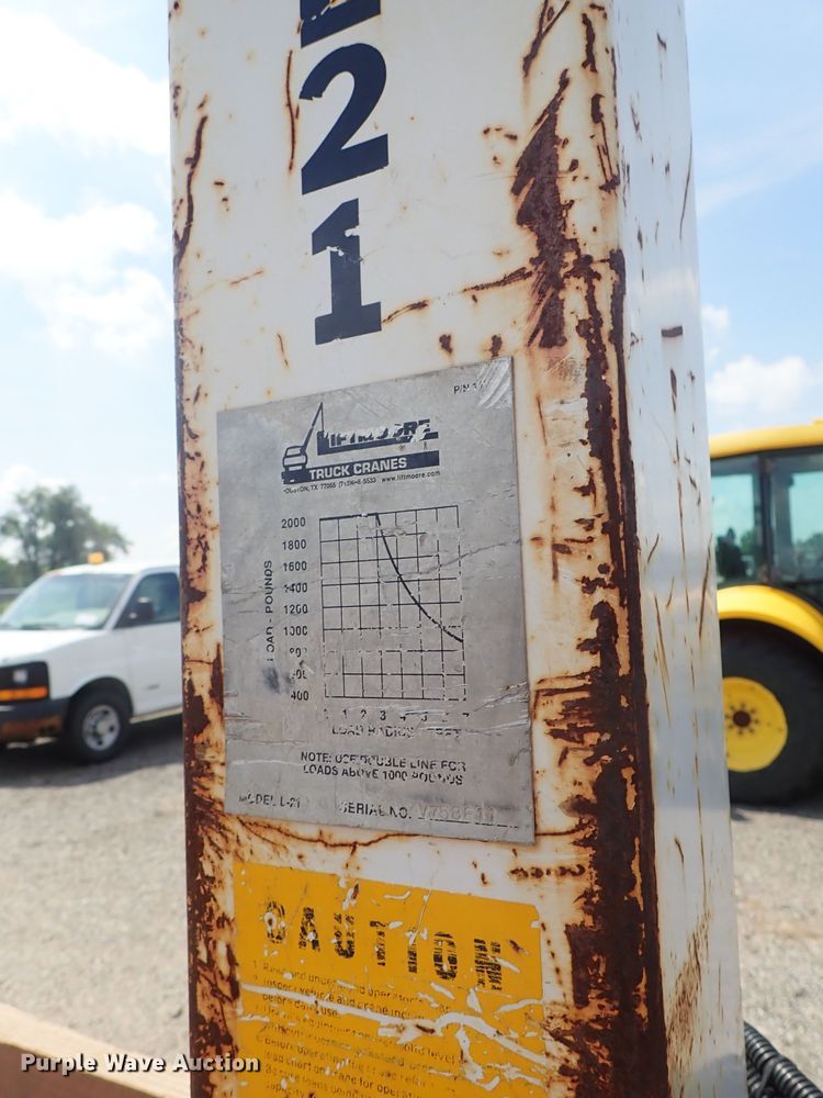 image for item DE0870 2008 Ford F450 Super Duty XL flat dump bed truck with crane