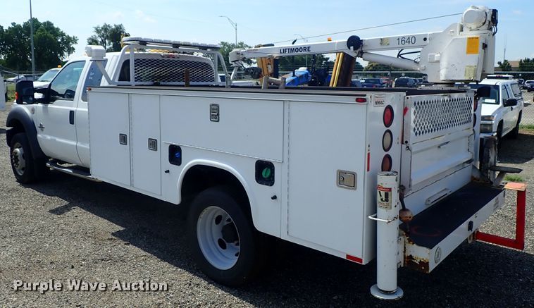 image for item DE0872 2011 Ford F550 Super Duty XL SuperCab utility bed truck with crane