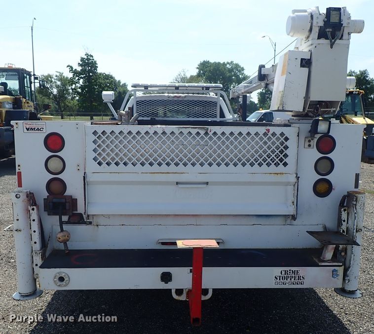 image for item DE0872 2011 Ford F550 Super Duty XL SuperCab utility bed truck with crane