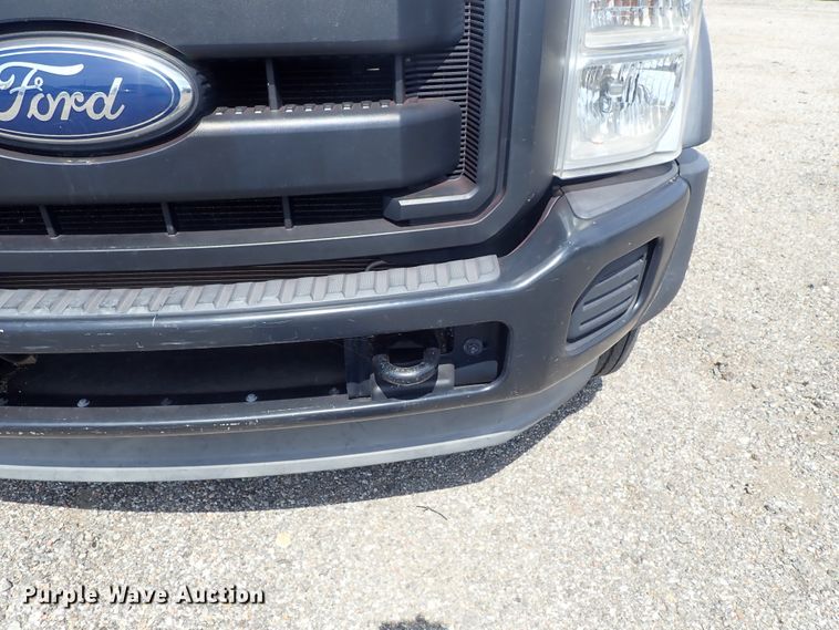 image for item DE0872 2011 Ford F550 Super Duty XL SuperCab utility bed truck with crane