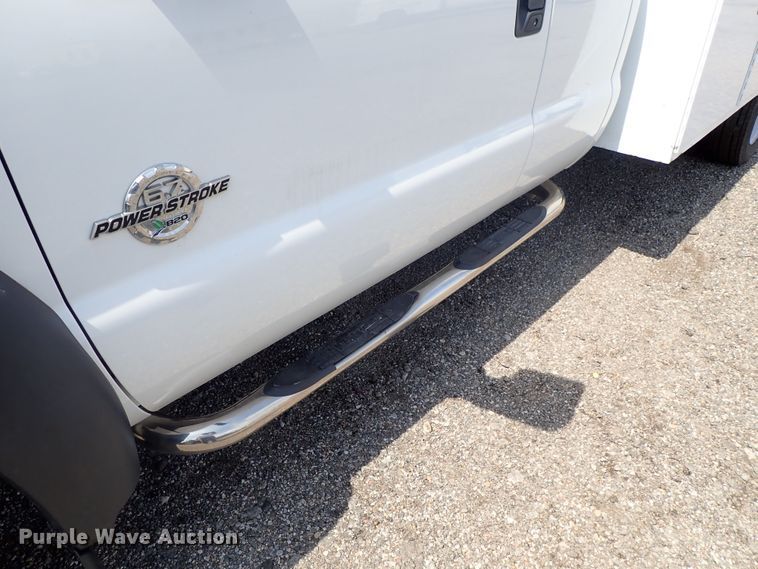 image for item DE0872 2011 Ford F550 Super Duty XL SuperCab utility bed truck with crane