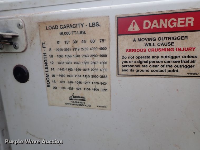 image for item DE0872 2011 Ford F550 Super Duty XL SuperCab utility bed truck with crane