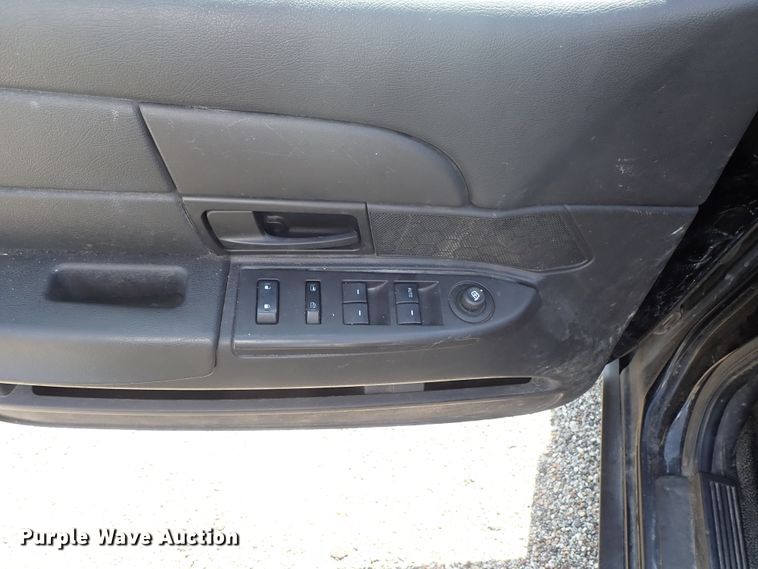 image for item DE0878 2011 Ford Crown Victoria Police Interceptor