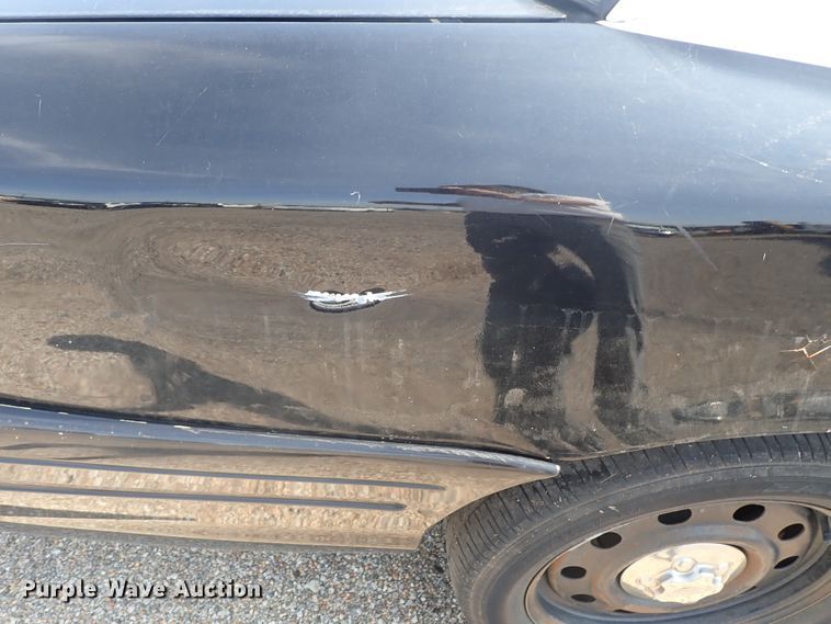 image for item DE0878 2011 Ford Crown Victoria Police Interceptor