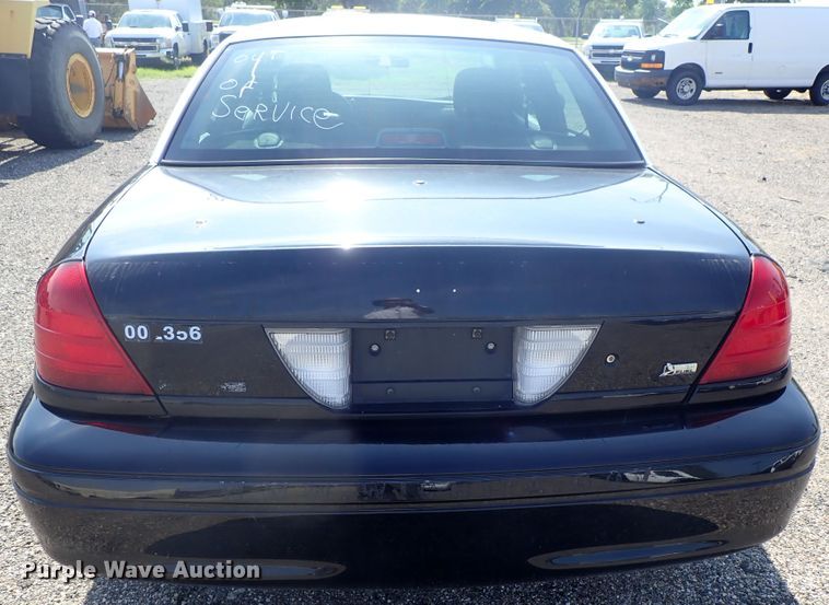 image for item DE0879 2011 Ford Crown Victoria Police Interceptor