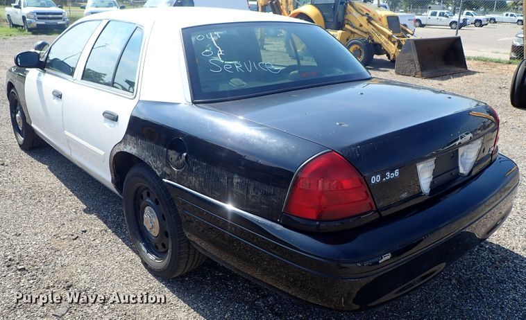 image for item DE0879 2011 Ford Crown Victoria Police Interceptor