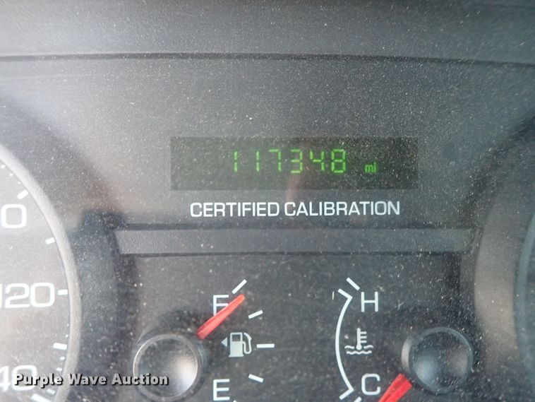 image for item DE0879 2011 Ford Crown Victoria Police Interceptor