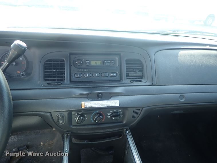 image for item DE0879 2011 Ford Crown Victoria Police Interceptor