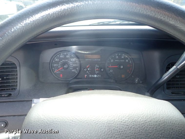 image for item DE0880 2011 Ford Crown Victoria Police Interceptor