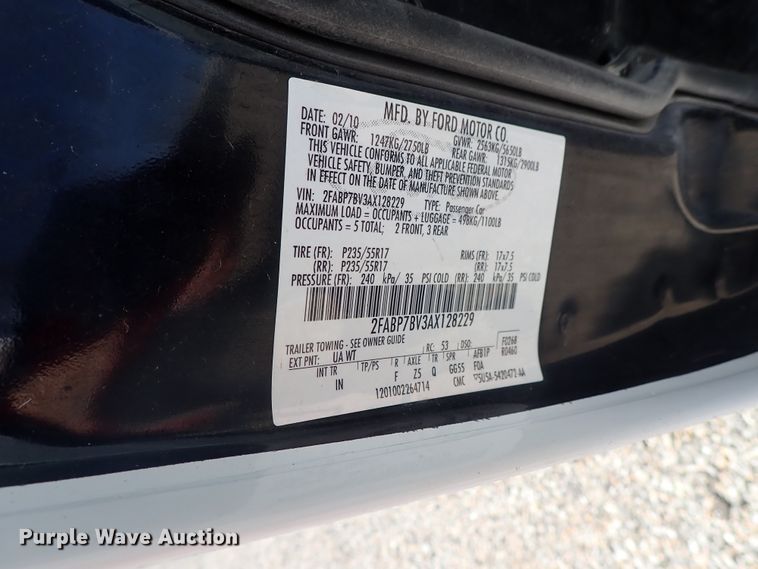 image for item DE0881 2010 Ford Crown Victoria Police Interceptor