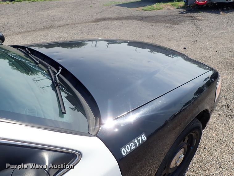 image for item DE0881 2010 Ford Crown Victoria Police Interceptor