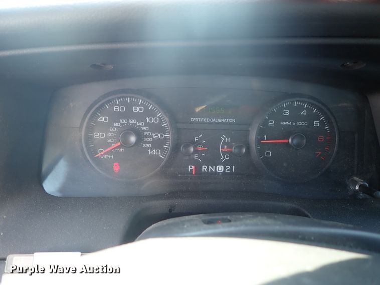 image for item DE0882 2010 Ford Crown Victoria Police Interceptor