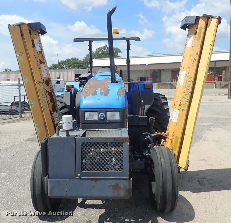 image for item DE0883 2002 New Holland TS110 MFWD tractor