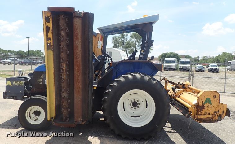 image for item DE0883 2002 New Holland TS110 MFWD tractor