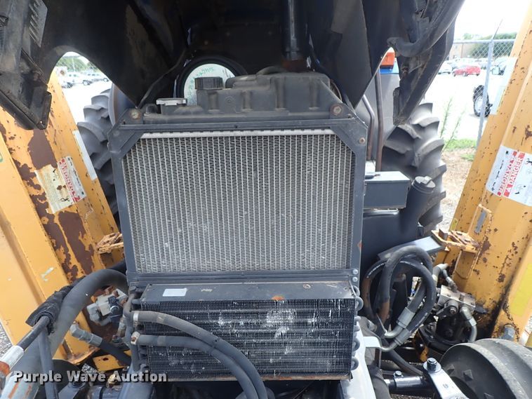 image for item DE0883 2002 New Holland TS110 MFWD tractor