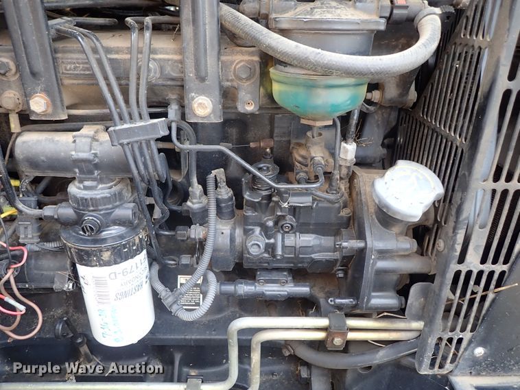 image for item DE0883 2002 New Holland TS110 MFWD tractor