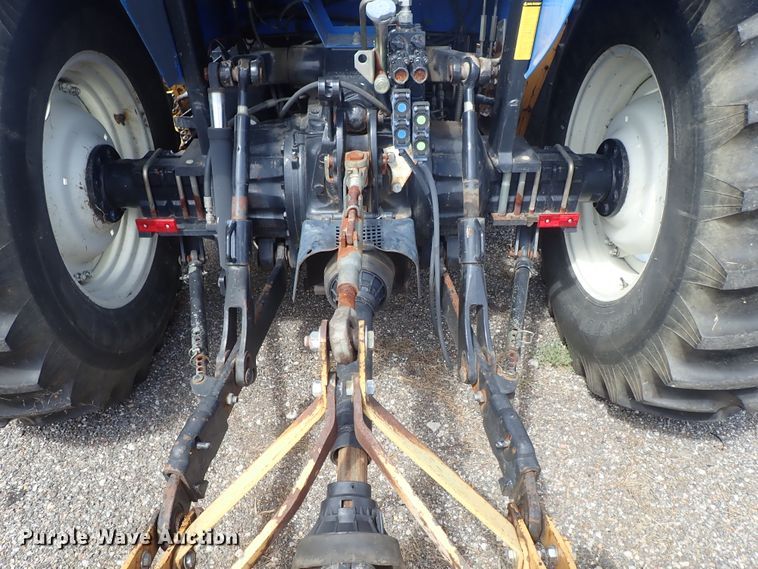 image for item DE0883 2002 New Holland TS110 MFWD tractor