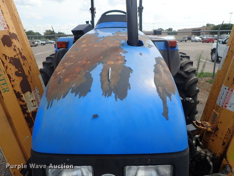 image for item DE0883 2002 New Holland TS110 MFWD tractor