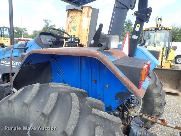 image for item DE0883 2002 New Holland TS110 MFWD tractor