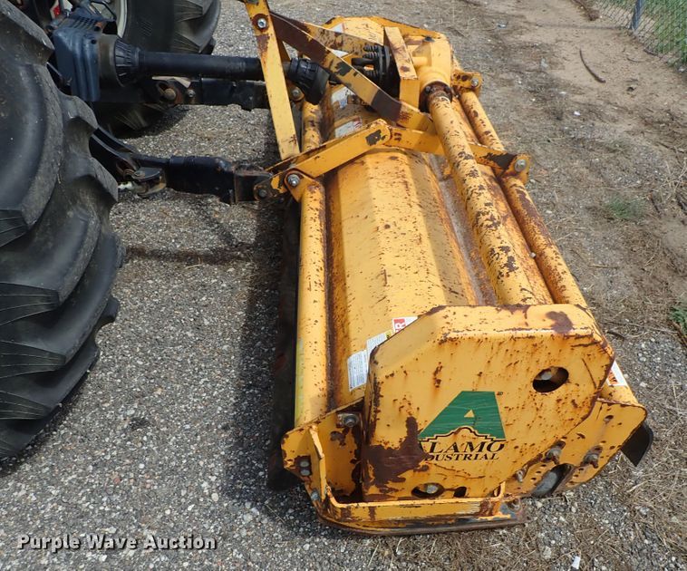 image for item DE0883 2002 New Holland TS110 MFWD tractor