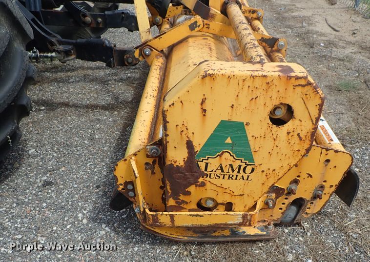 image for item DE0883 2002 New Holland TS110 MFWD tractor