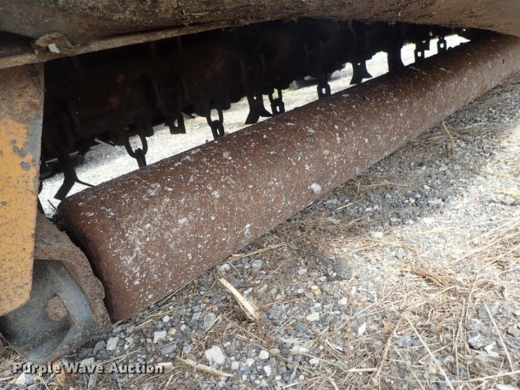 image for item DE0883 2002 New Holland TS110 MFWD tractor