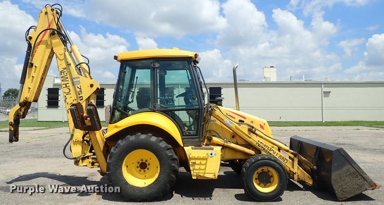image for item DE0884 2005 New Holland LB75B backhoe