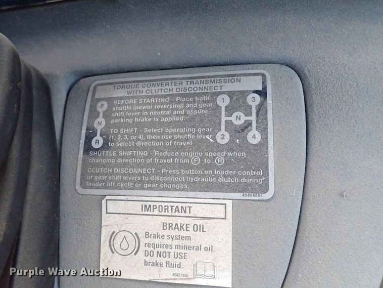 image for item DE0884 2005 New Holland LB75B backhoe