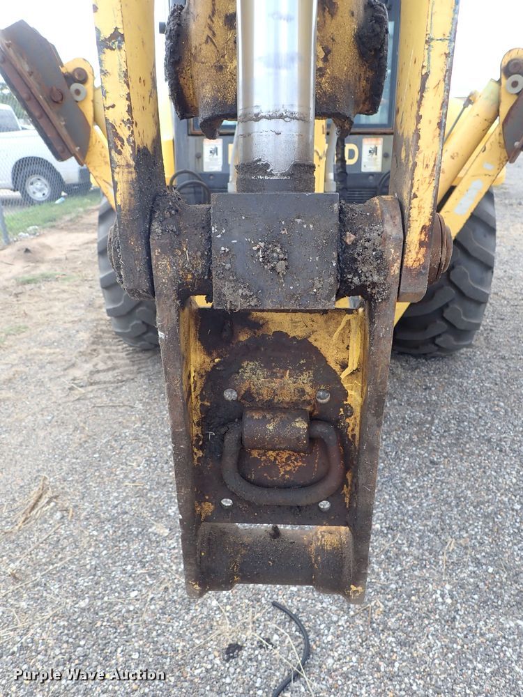 image for item DE0884 2005 New Holland LB75B backhoe