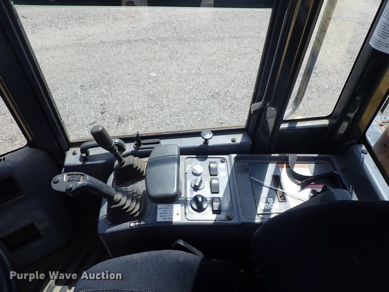 image for item DE0885 2007 Komatsu WA200-5 wheel loader