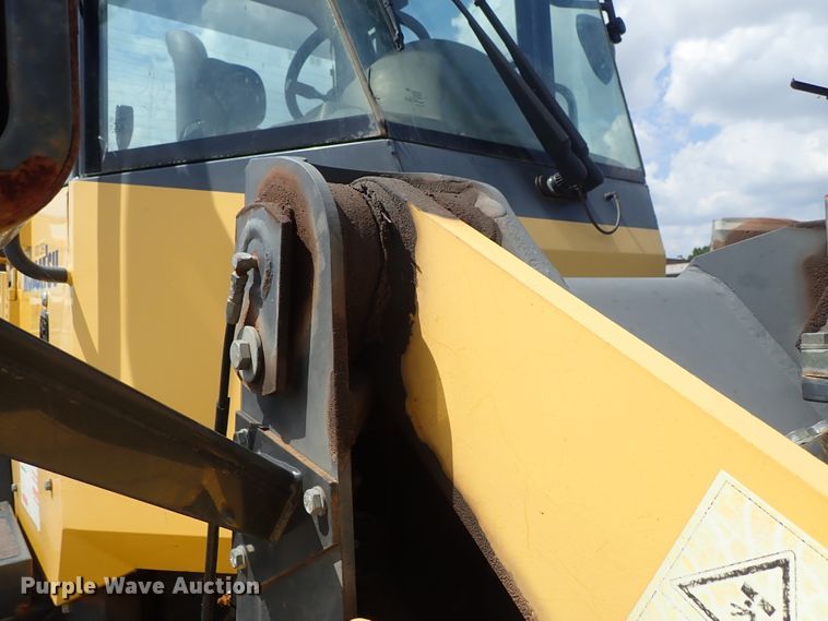 image for item DE0885 2007 Komatsu WA200-5 wheel loader