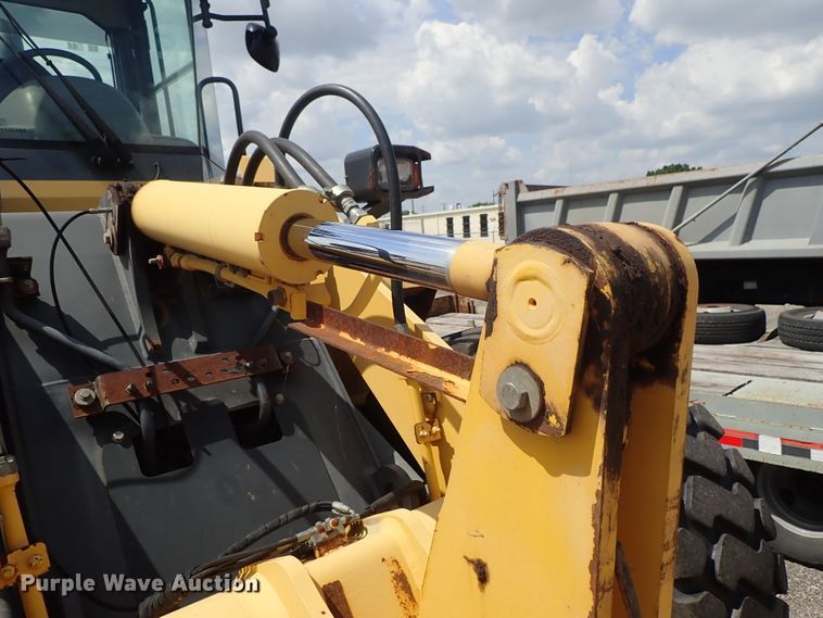 image for item DE0885 2007 Komatsu WA200-5 wheel loader