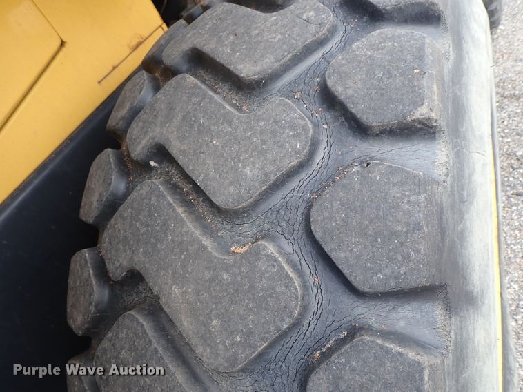 image for item DE0885 2007 Komatsu WA200-5 wheel loader