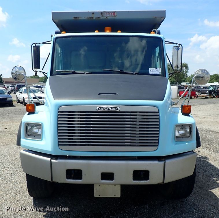 image for item DE0886 2002 Freightliner FL80 dump truck