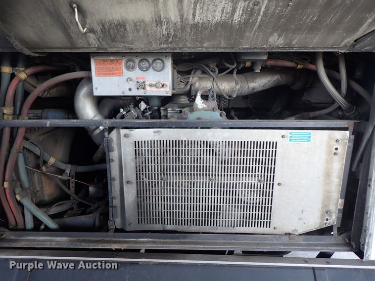 image for item DE0887 2002 Gillig Phantom C20B096N4 transit bus