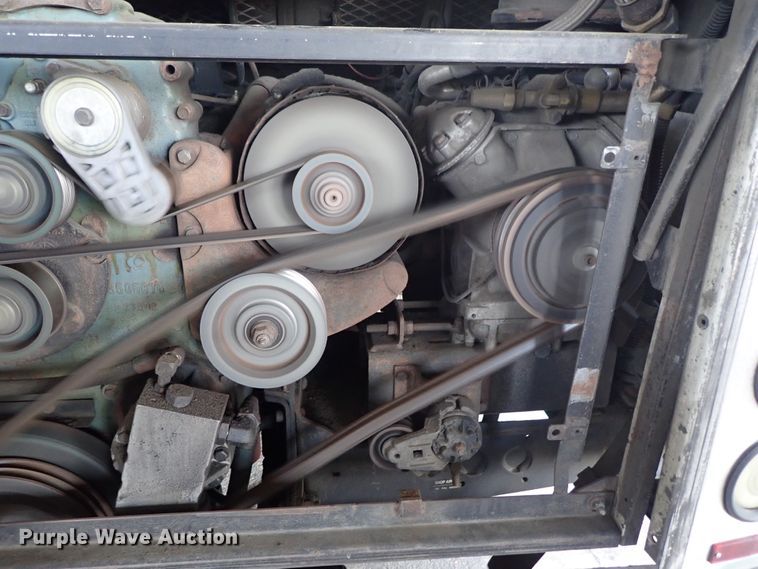 image for item DE0887 2002 Gillig Phantom C20B096N4 transit bus