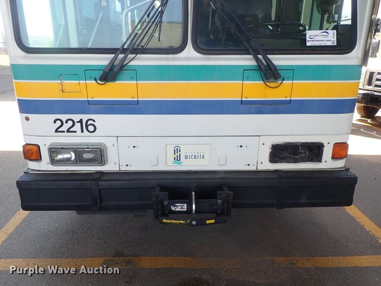 image for item DE0887 2002 Gillig Phantom C20B096N4 transit bus